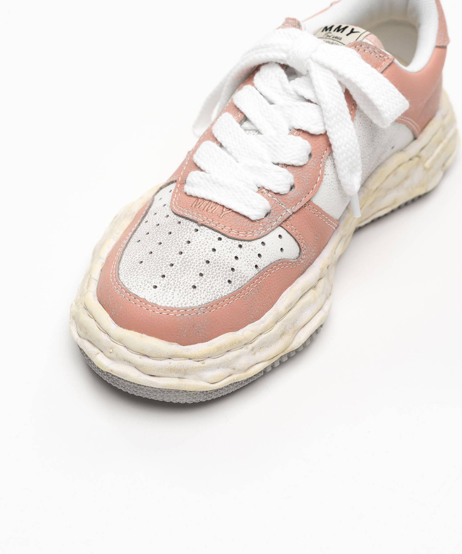 "WAYNE" OG Sole Shrink Leather Low-top Sneaker