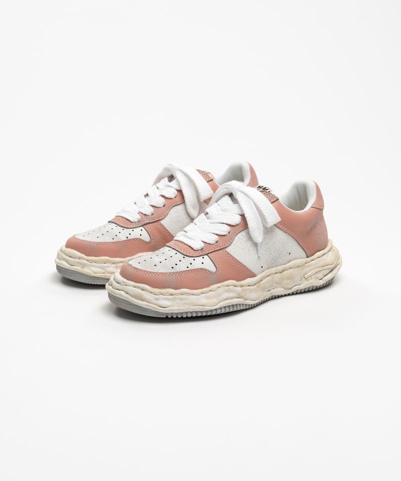 "WAYNE" OG Sole Shrink Leather Low-top Sneaker