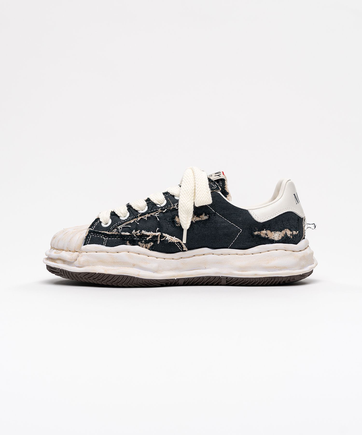 "BLAKEY" OG Sole Ripped Overdye Canvas Low-top Sneaker