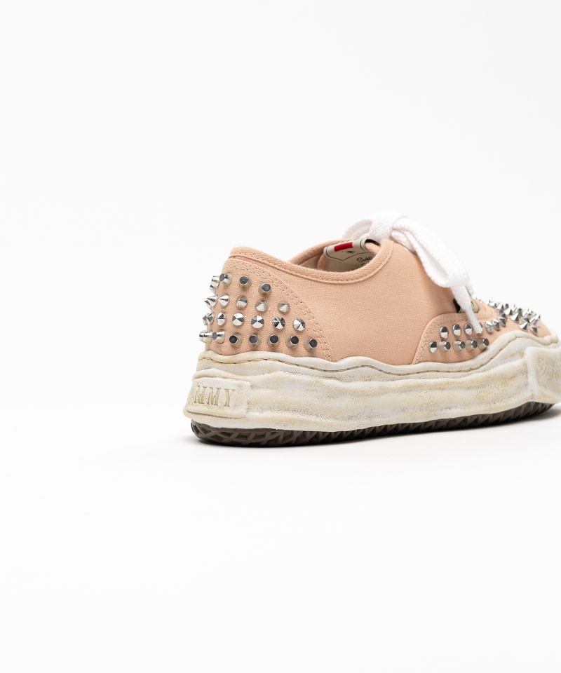 【EXCLUSIVE EDITION】"BAKER" OG Sole Studded Canvas Low-top Sneaker