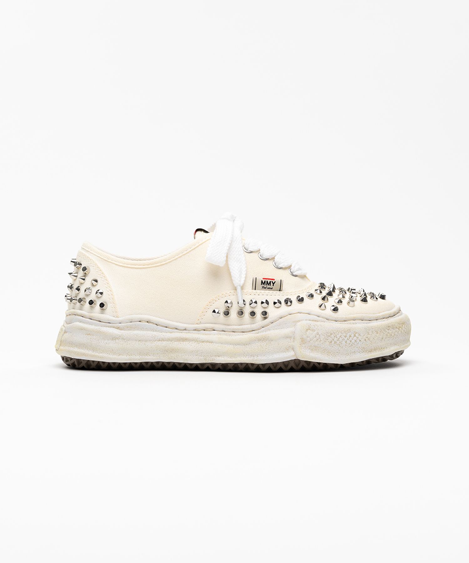 【EXCLUSIVE EDITION】"BAKER" OG Sole Studded Canvas Low-top Sneaker