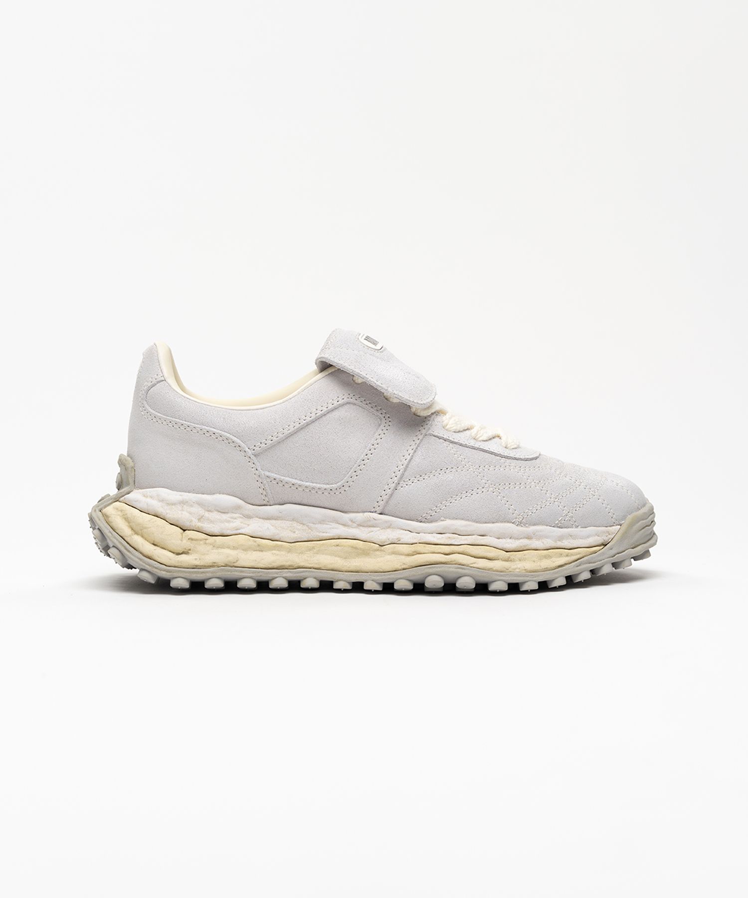 "SCOTT" OG Sole Brushed Suede Low-top Sneaker