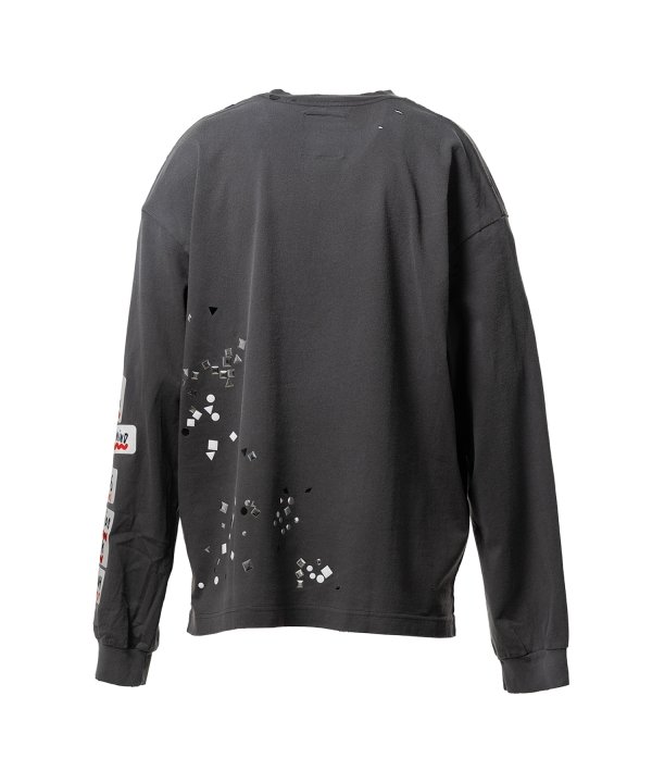 Embellished Sticker Long Sleeve T-shirt