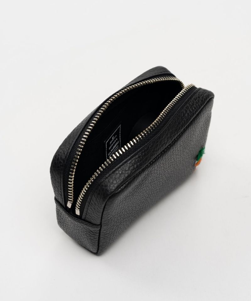 "LEON" Square Pouch