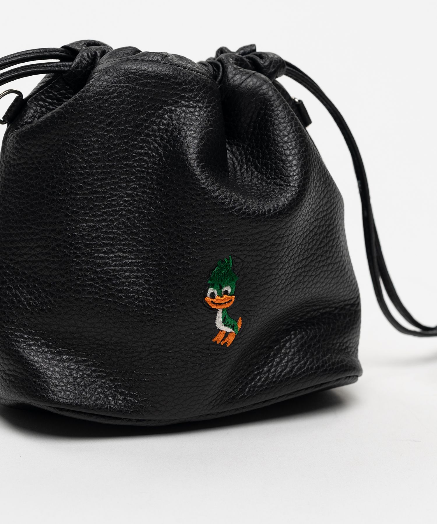 "LEON" Drawstring Pouch