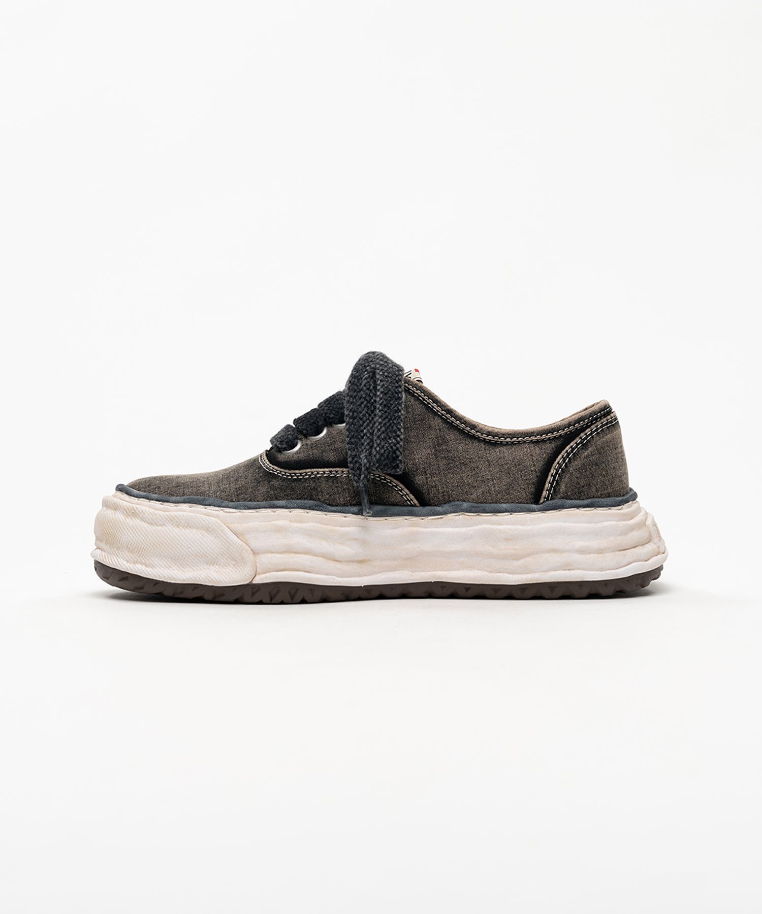 "BAKER 26" OG Sole Bleached Canvas Low-top Sneakers