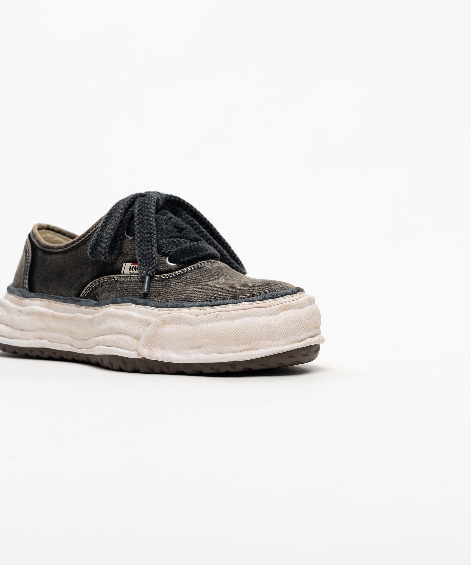 "BAKER 26" OG Sole Bleached Canvas Low-top Sneakers