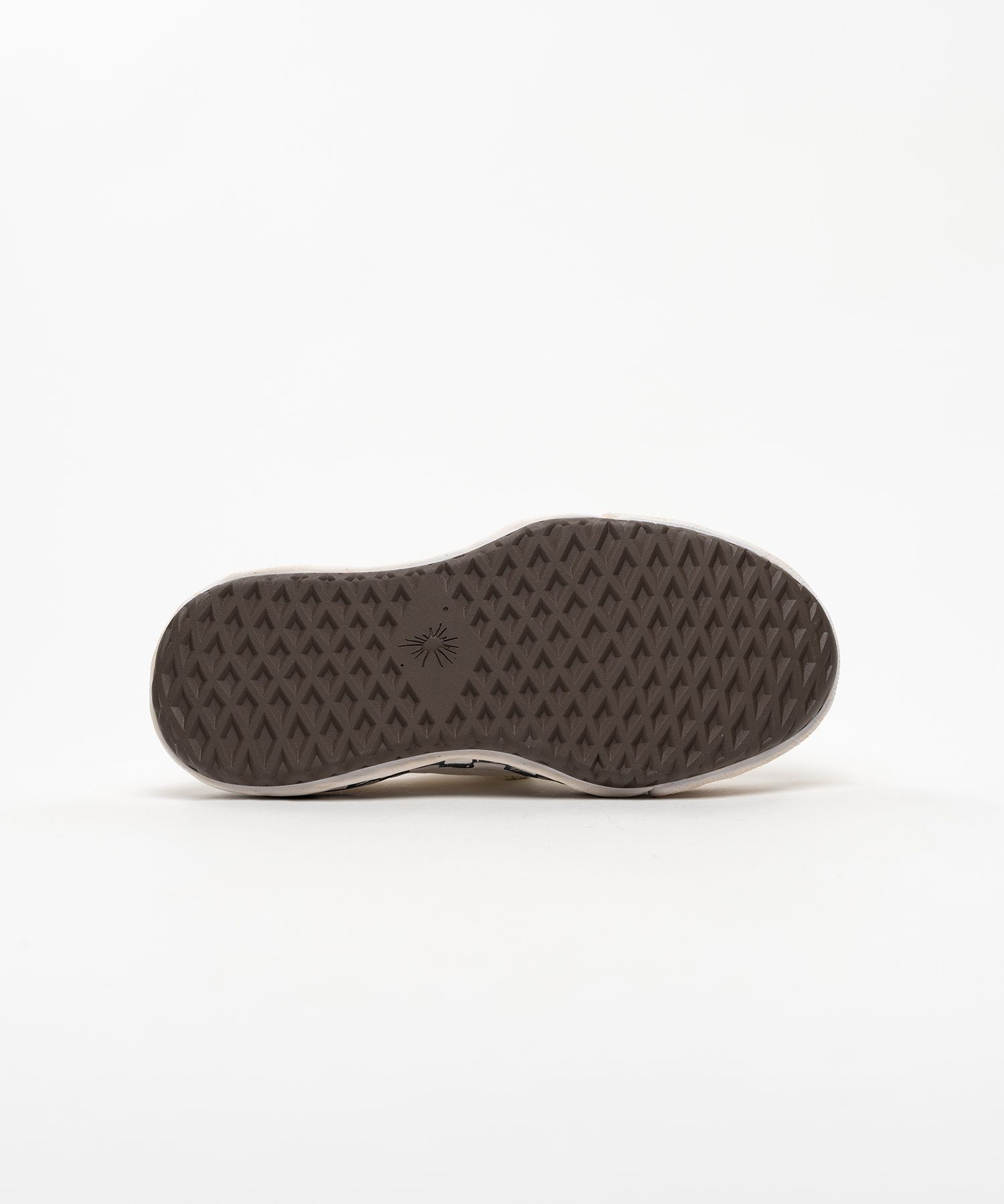 "BAKER 26" OG Graffiti Check Sole Canvas Low-top Sneakers