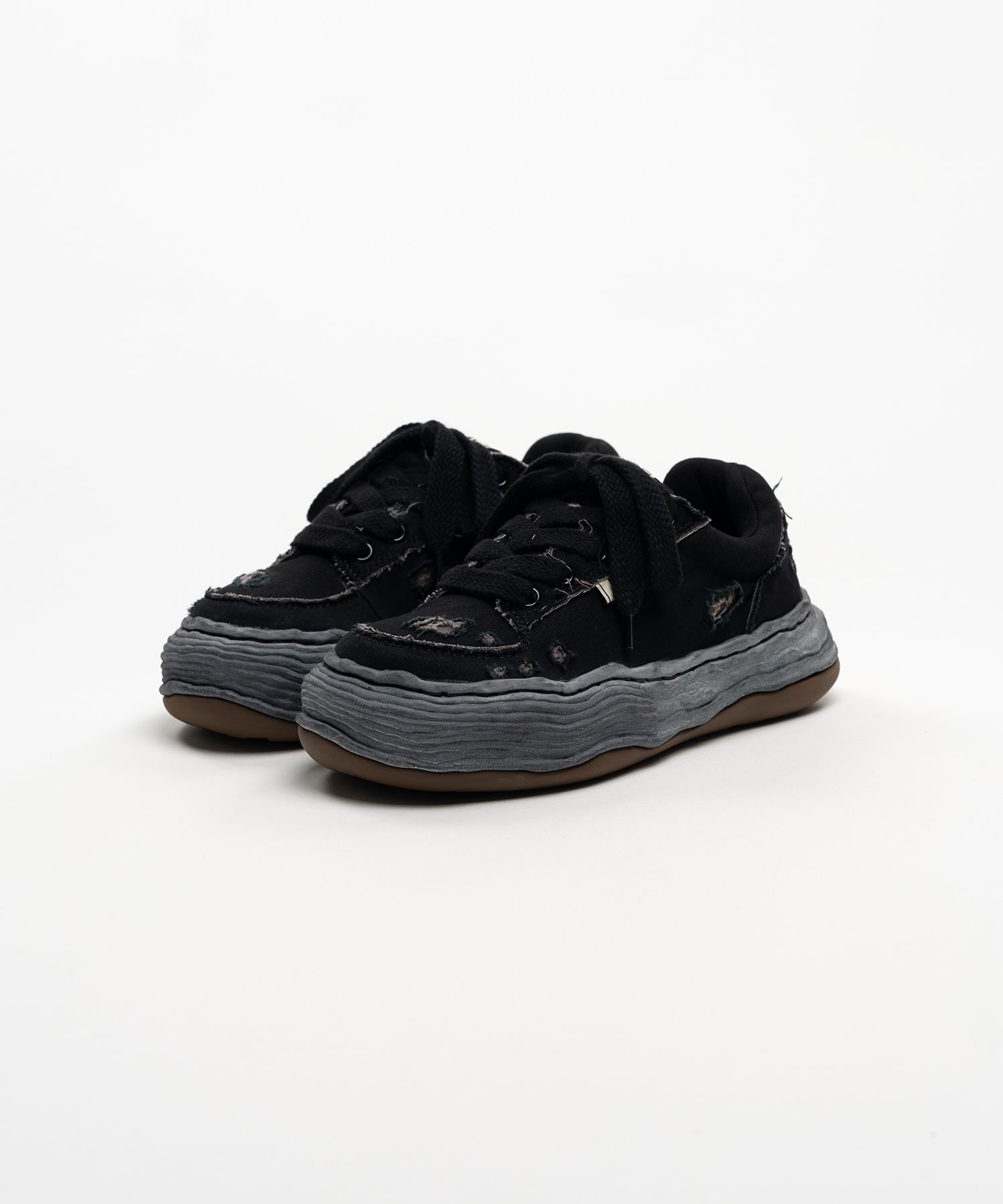 "OLIVER" OG Sole Ripped Overdye Canvas Low-top Sneakers