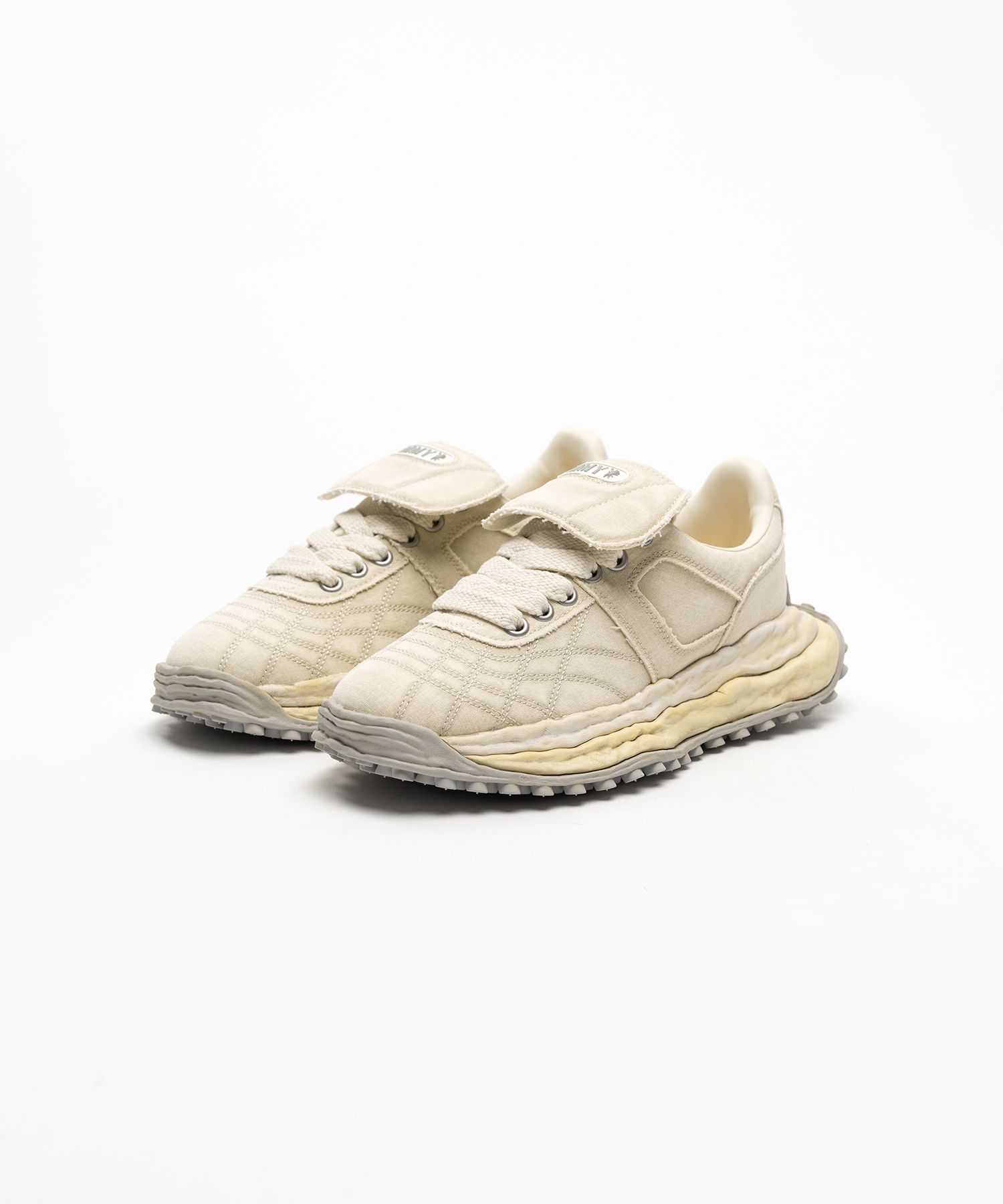 "SCOTT" OG Sole Bleached Canvas Low-top Sneakers