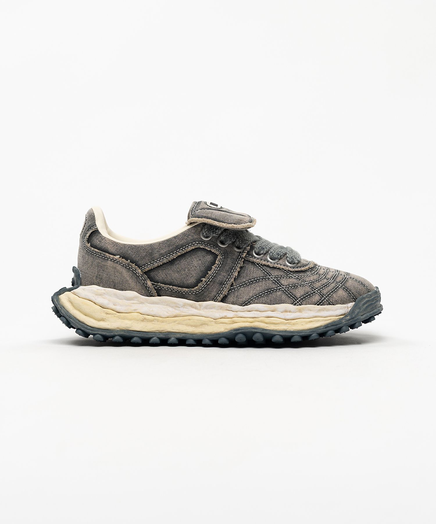 "SCOTT" OG Sole Bleached Canvas Low-top Sneakers