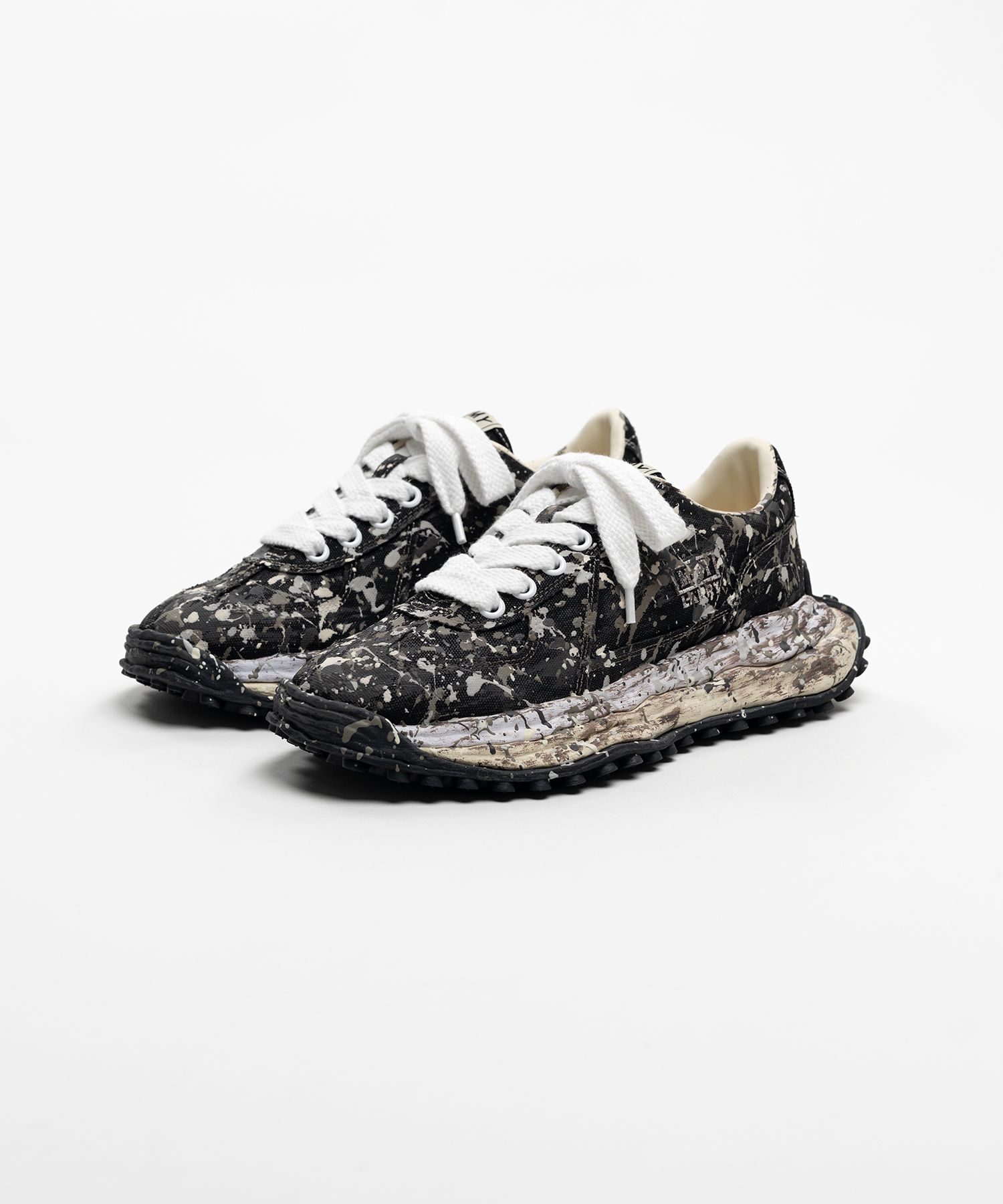 "LARRY"OG Sole Sputtering Paint Canvas Low-top Sneakers