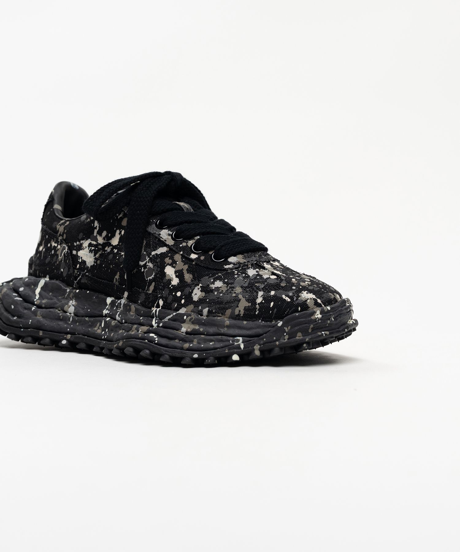 "LARRY"OG Sole Sputtering Paint Canvas Low-top Sneakers