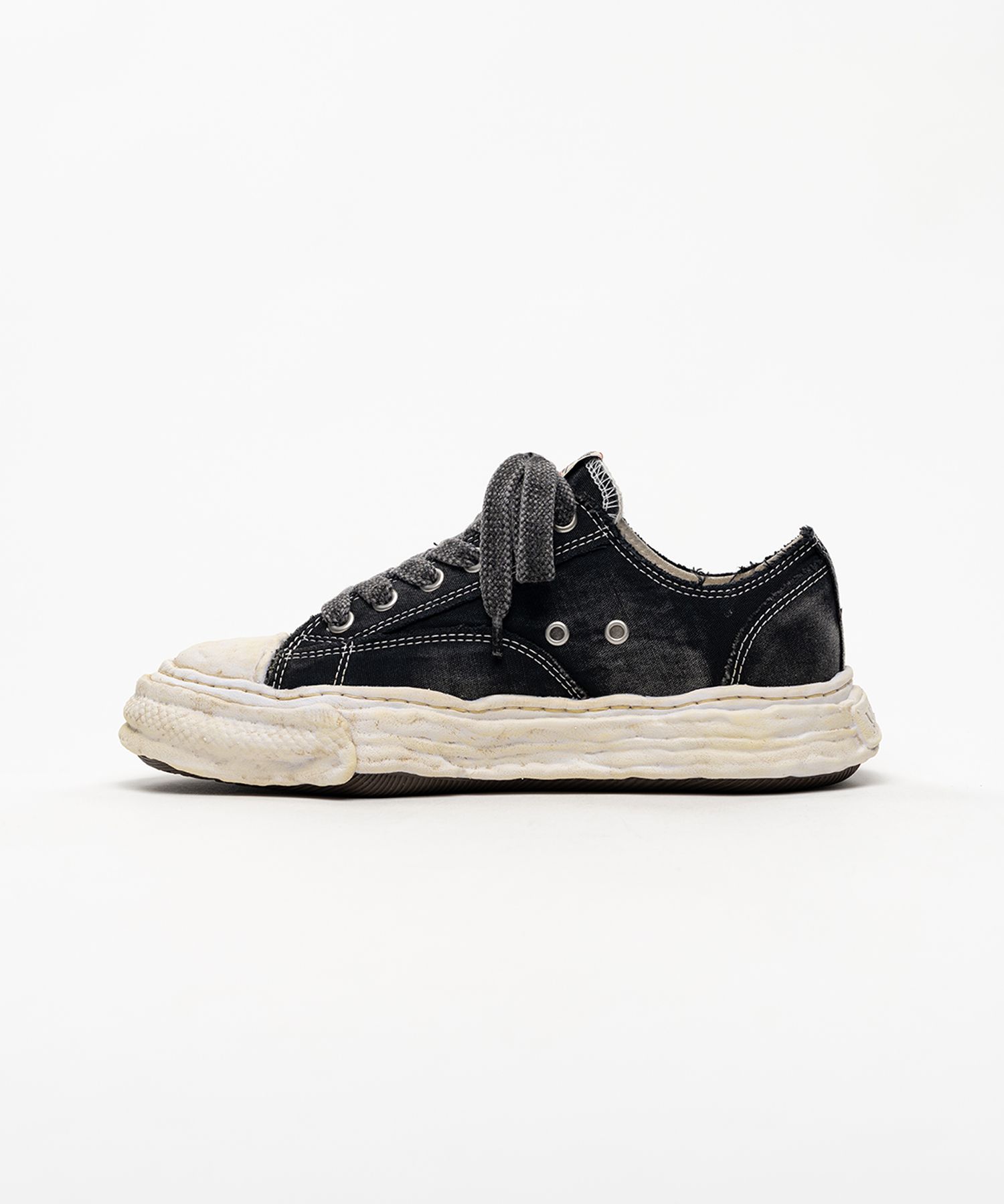 "PETERSON23" OG Sole Bleached Canvas Low-top Sneakers