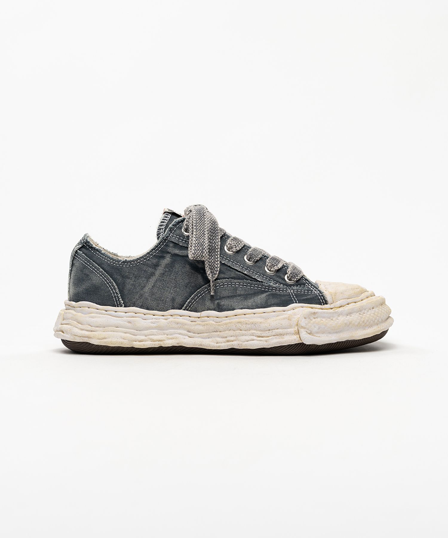 "PETERSON23" OG Sole Bleached Canvas Low-top Sneakers