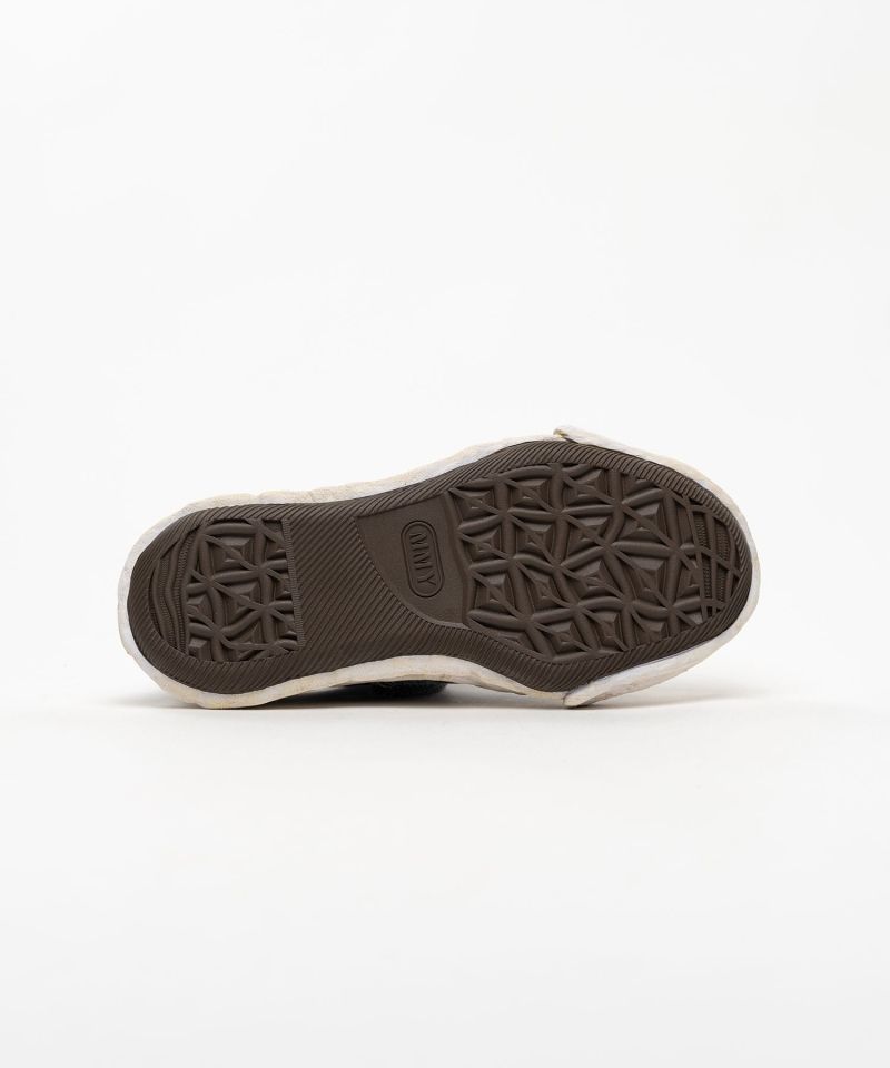 "PETERSON23" OG Sole Bleached Canvas Low-top Sneakers