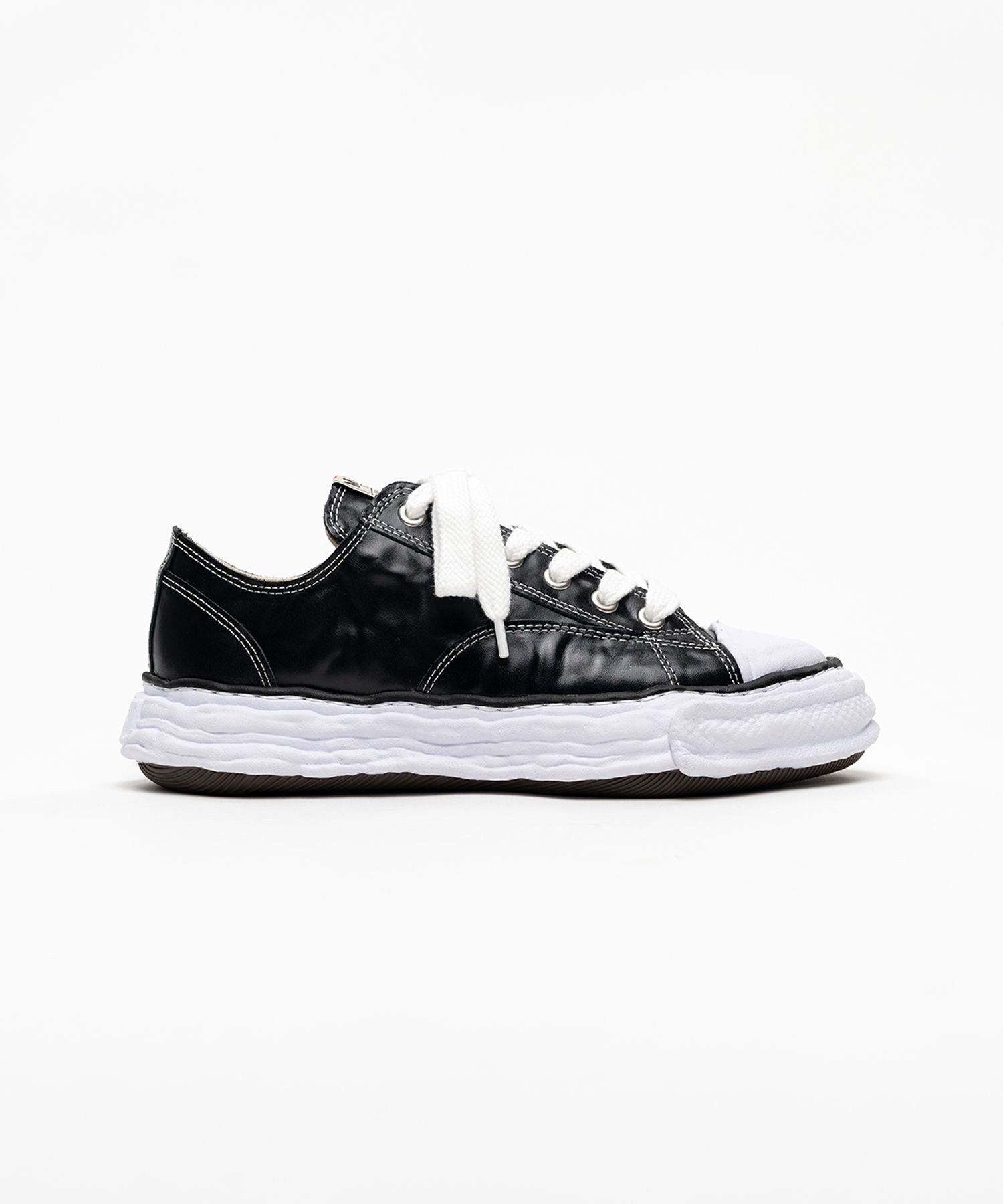"PETERSON23" OG Sole  Wrinkled Leather Low-top Sneakers