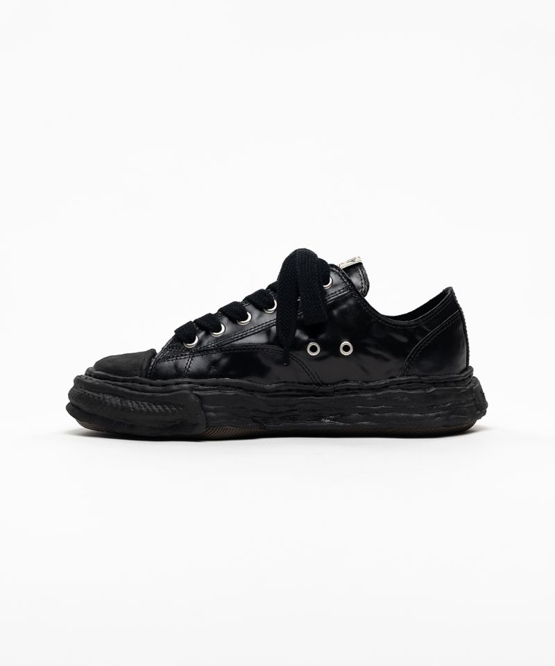 "PETERSON23" OG Sole  Wrinkled Leather Low-top Sneakers