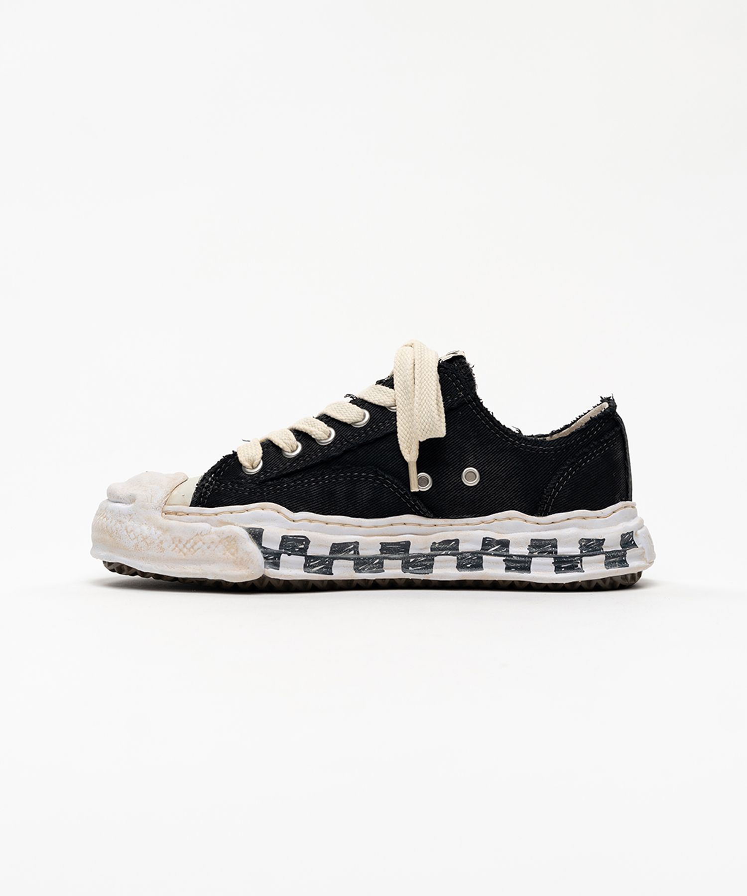 "HANK" OG Graffiti Check Sole Canvas Low-top Sneakers