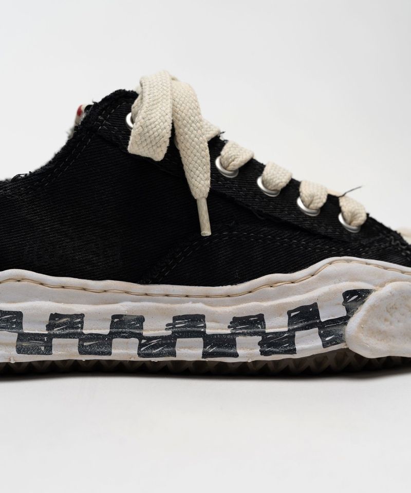 "HANK" OG Graffiti Check Sole Canvas Low-top Sneakers