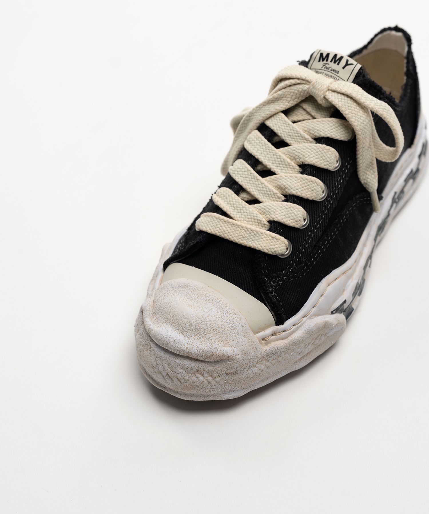 "HANK" OG Graffiti Check Sole Canvas Low-top Sneakers