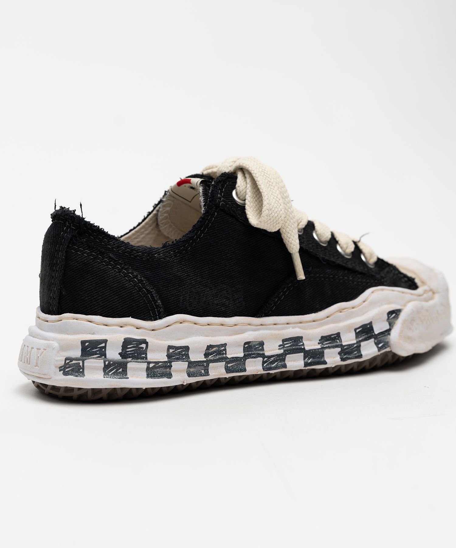 "HANK" OG Graffiti Check Sole Canvas Low-top Sneakers