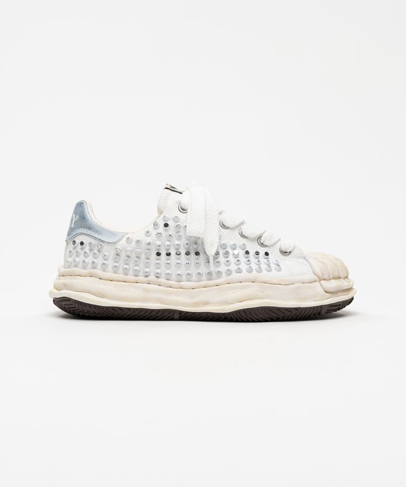 【EXCLUSIVE EDITION】"BLAKEY" OG Sole Studded Canvas Low-top Sneakers