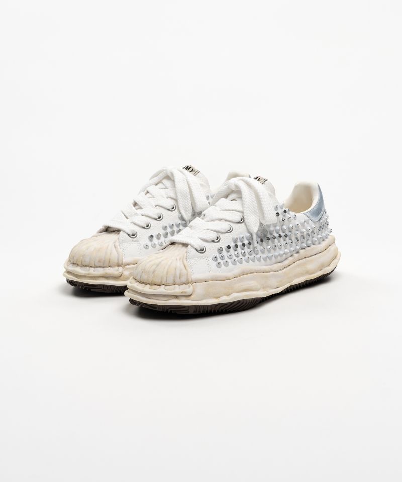 【EXCLUSIVE EDITION】"BLAKEY" OG Sole Studded Canvas Low-top Sneakers