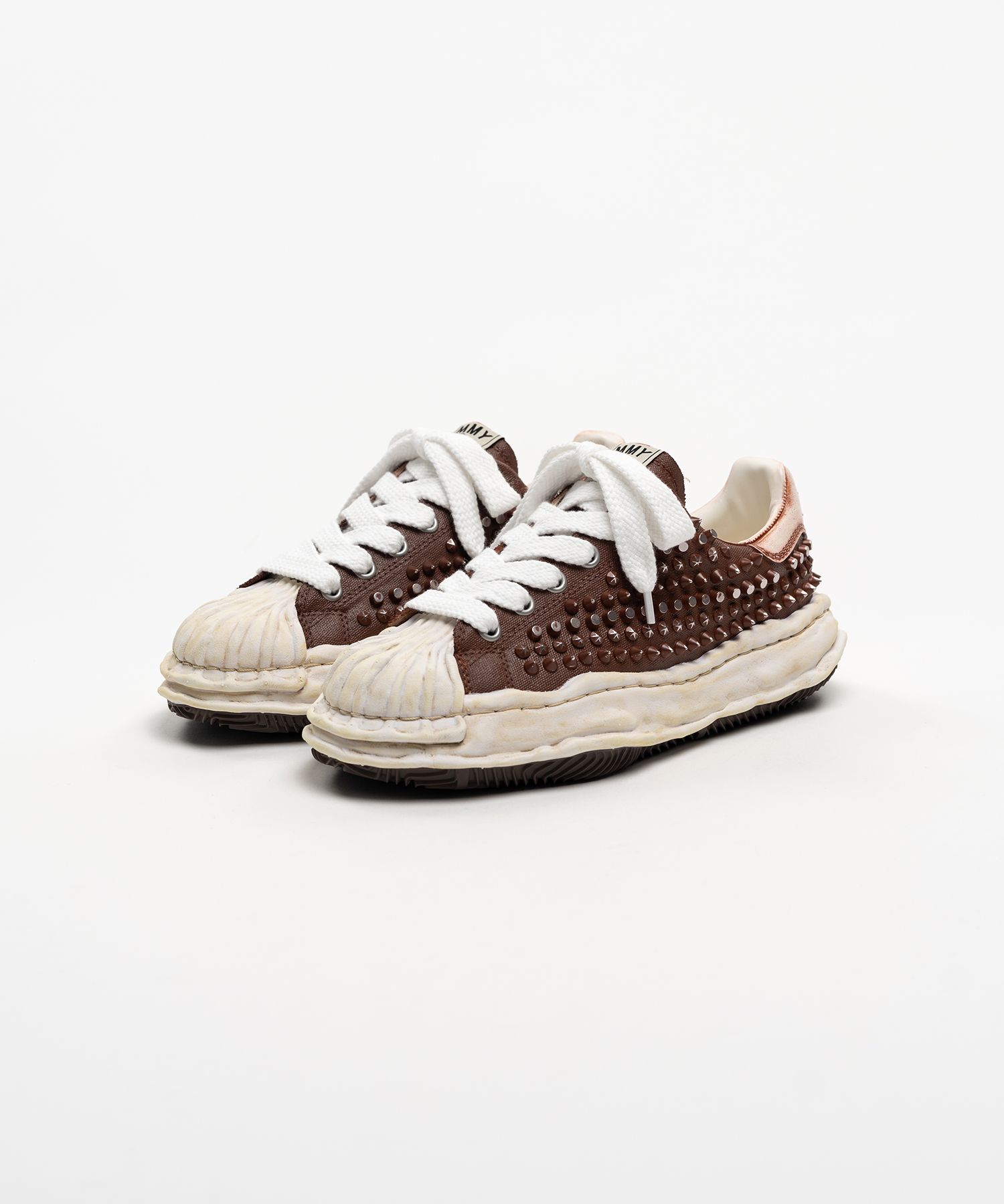 【EXCLUSIVE EDITION】"BLAKEY" OG Sole Studded Canvas Low-top Sneakers