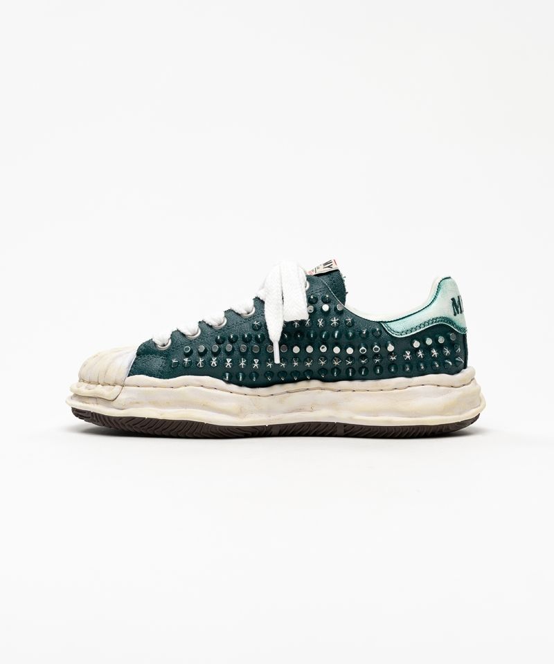 【EXCLUSIVE EDITION】"BLAKEY" OG Sole Studded Canvas Low-top Sneakers