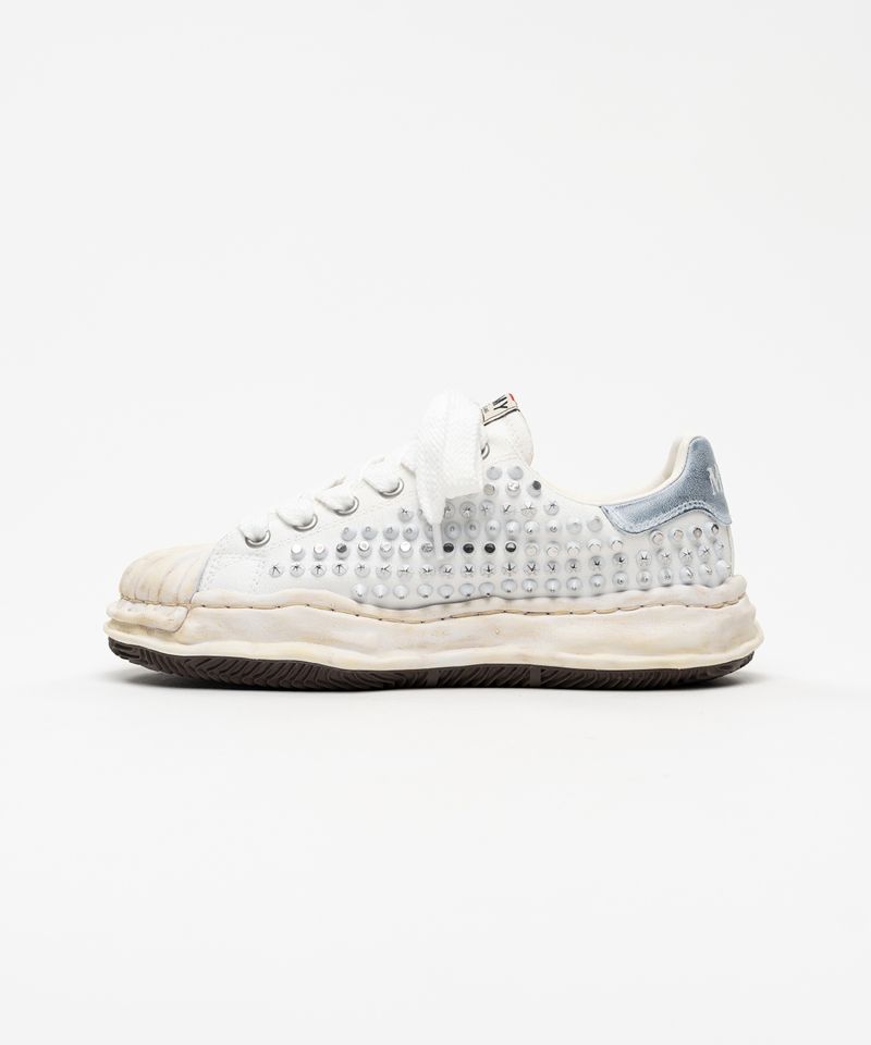 【EXCLUSIVE EDITION】"BLAKEY" OG Sole Studded Canvas Low-top Sneakers