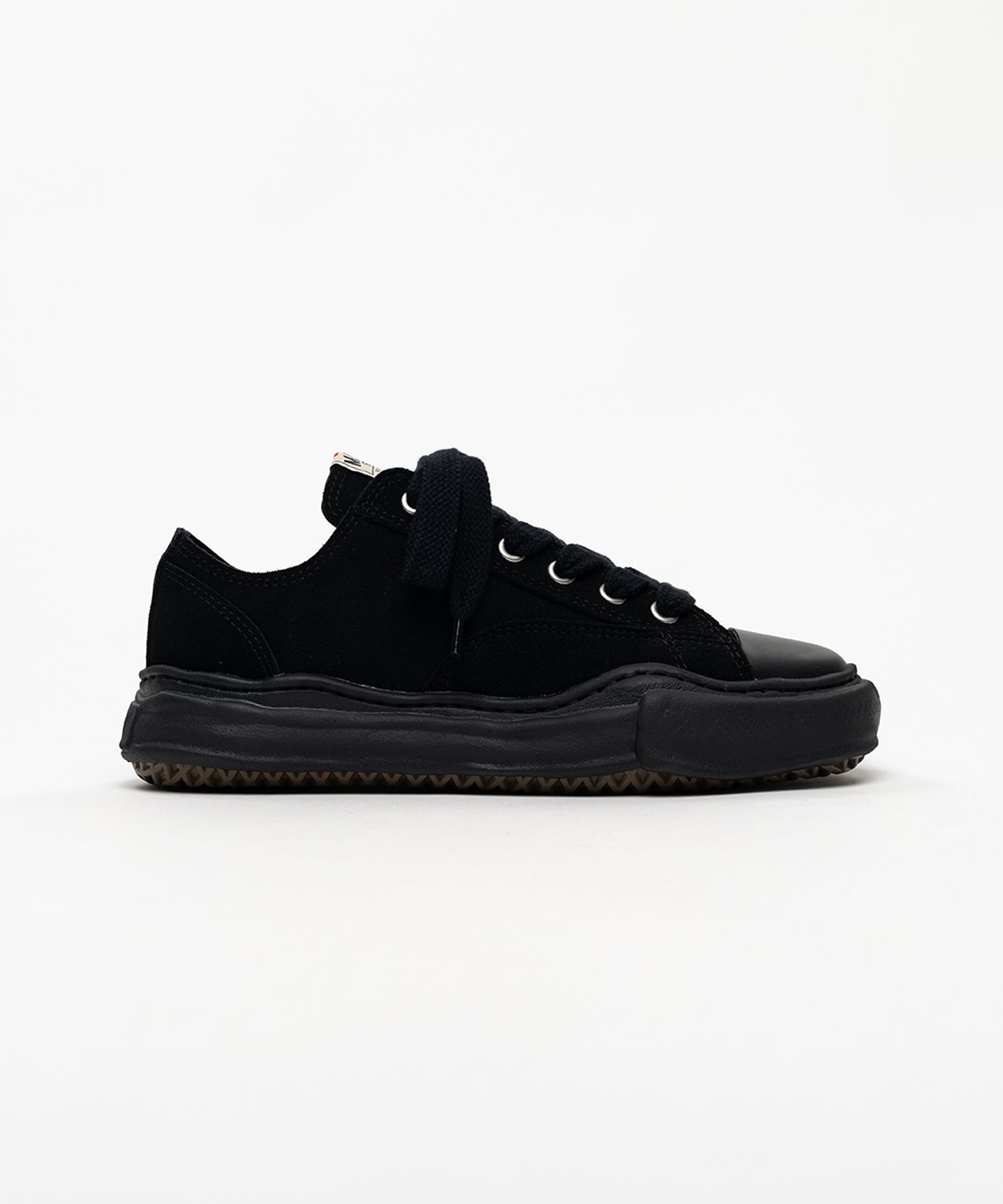 "PETERSON" OG Sole Suede Low-top Sneakers