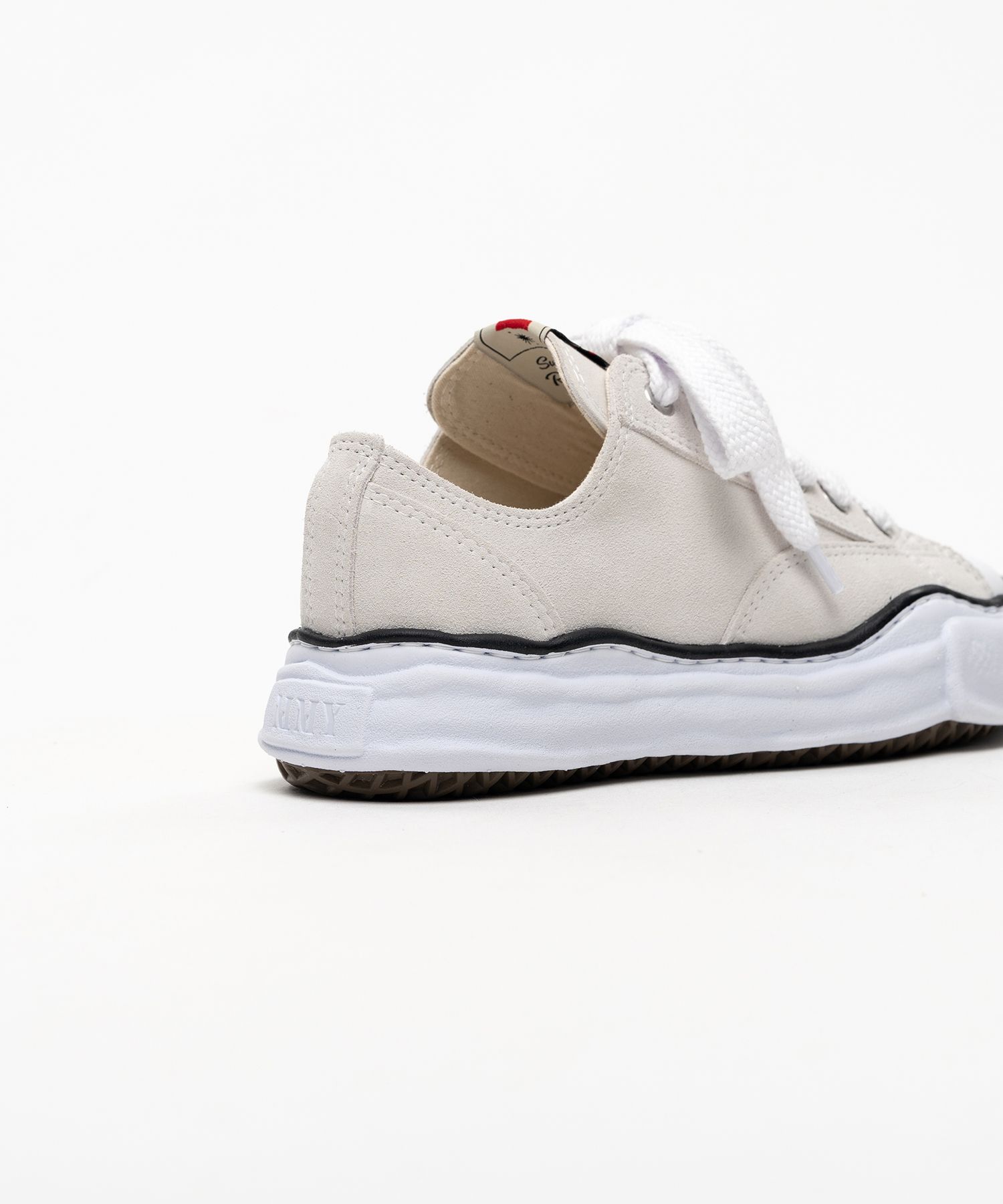 "PETERSON" OG Sole Suede Low-top Sneakers