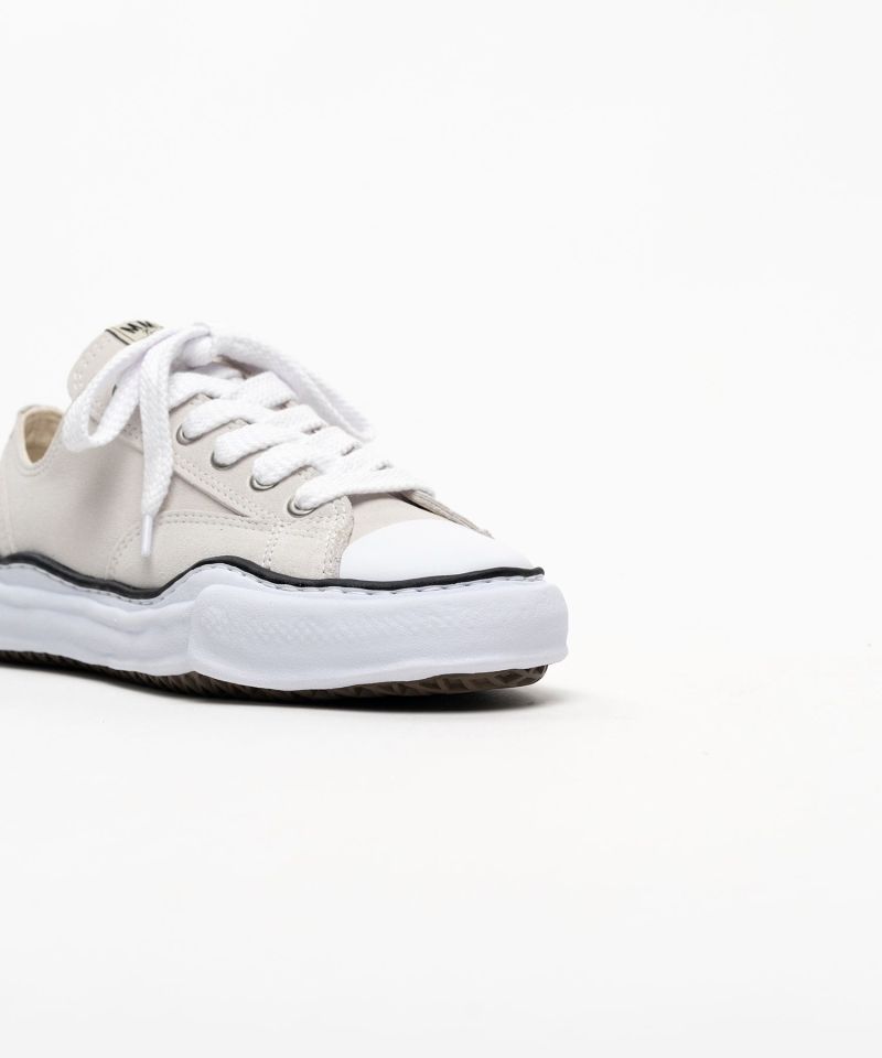 "PETERSON" OG Sole Suede Low-top Sneakers