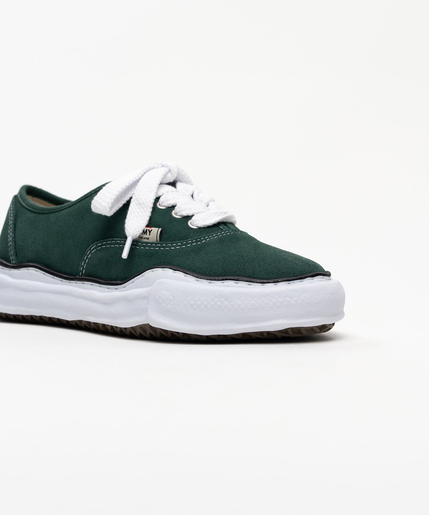 "BAKER" OG Sole Suede Low-top Sneakers