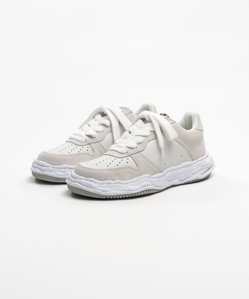 "WAYNE" OG Sole Suede Low-top Sneakers