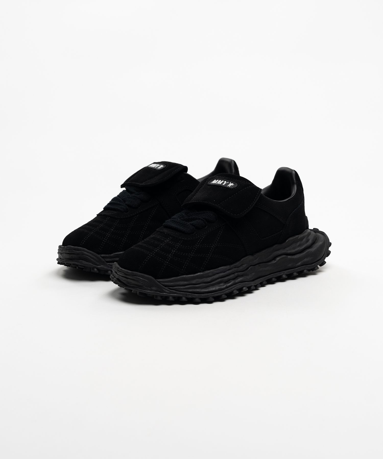 "SCOTT" OG Sole Suede Low-top Sneakers