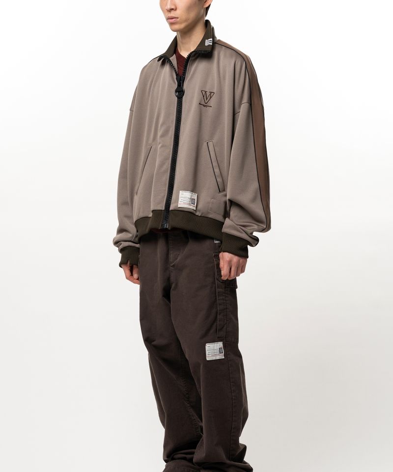 Wide Back Track Jacket