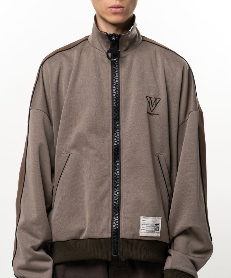 Wide Back Track Jacket