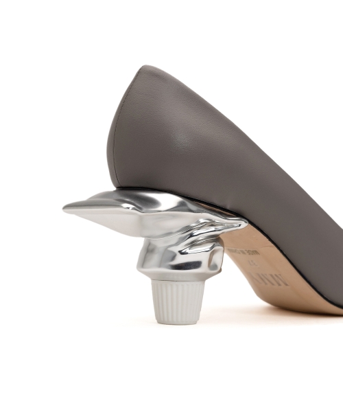 Toothpaste Heel Pump