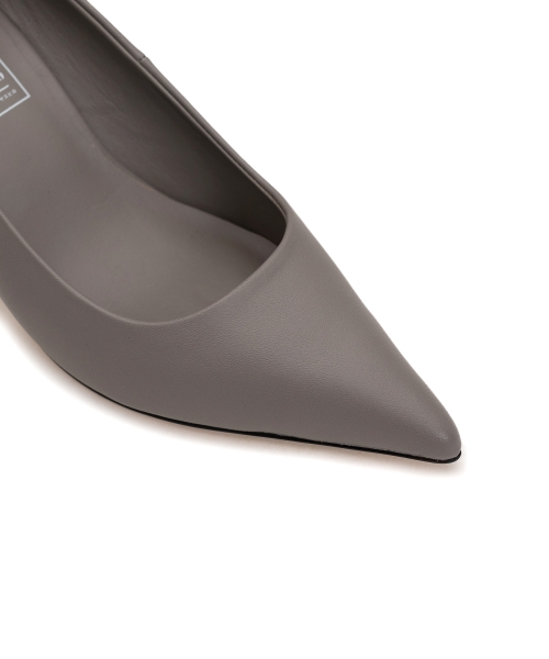 Toothpaste Heel Pump