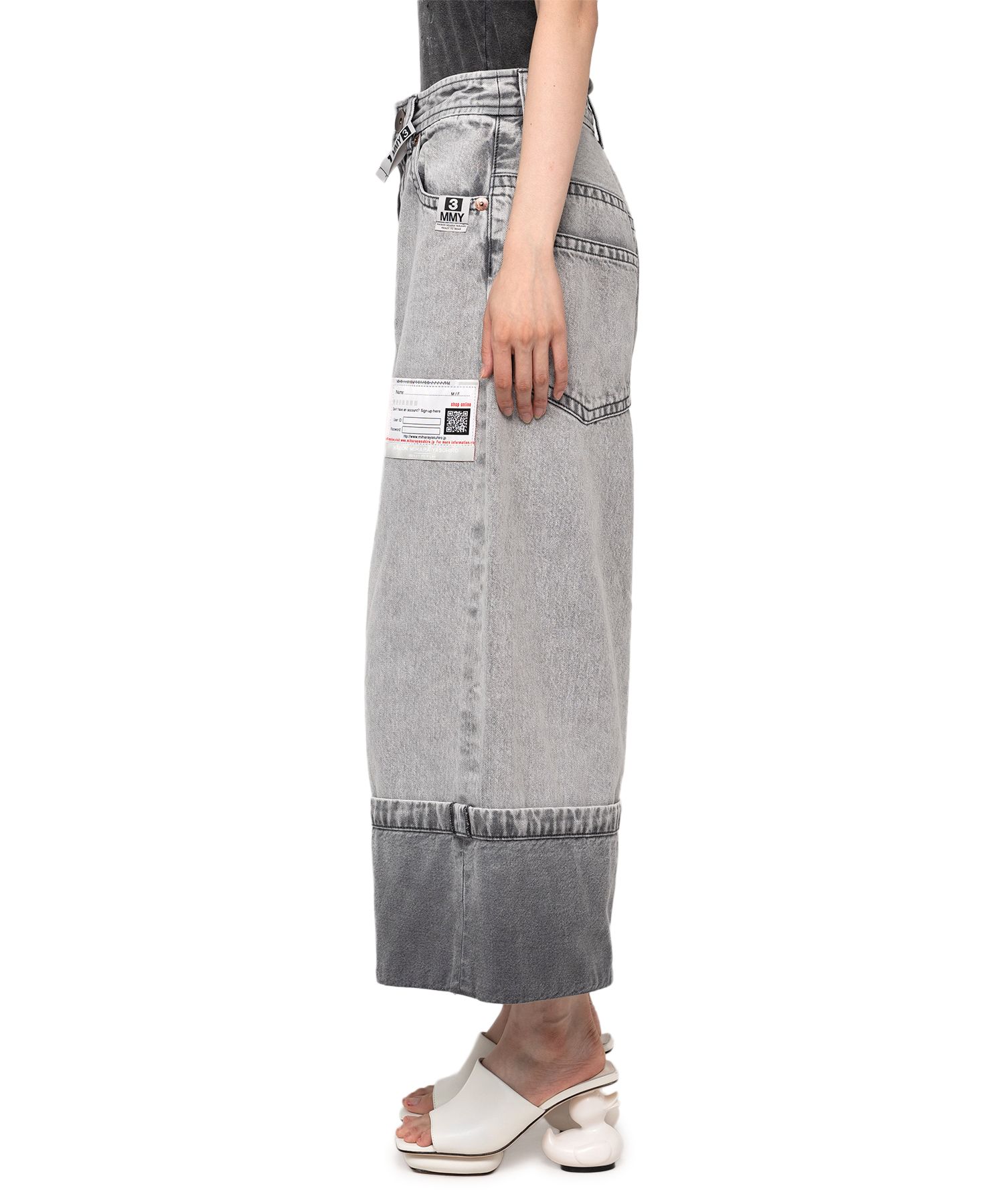 Rolled-up Denim Pants