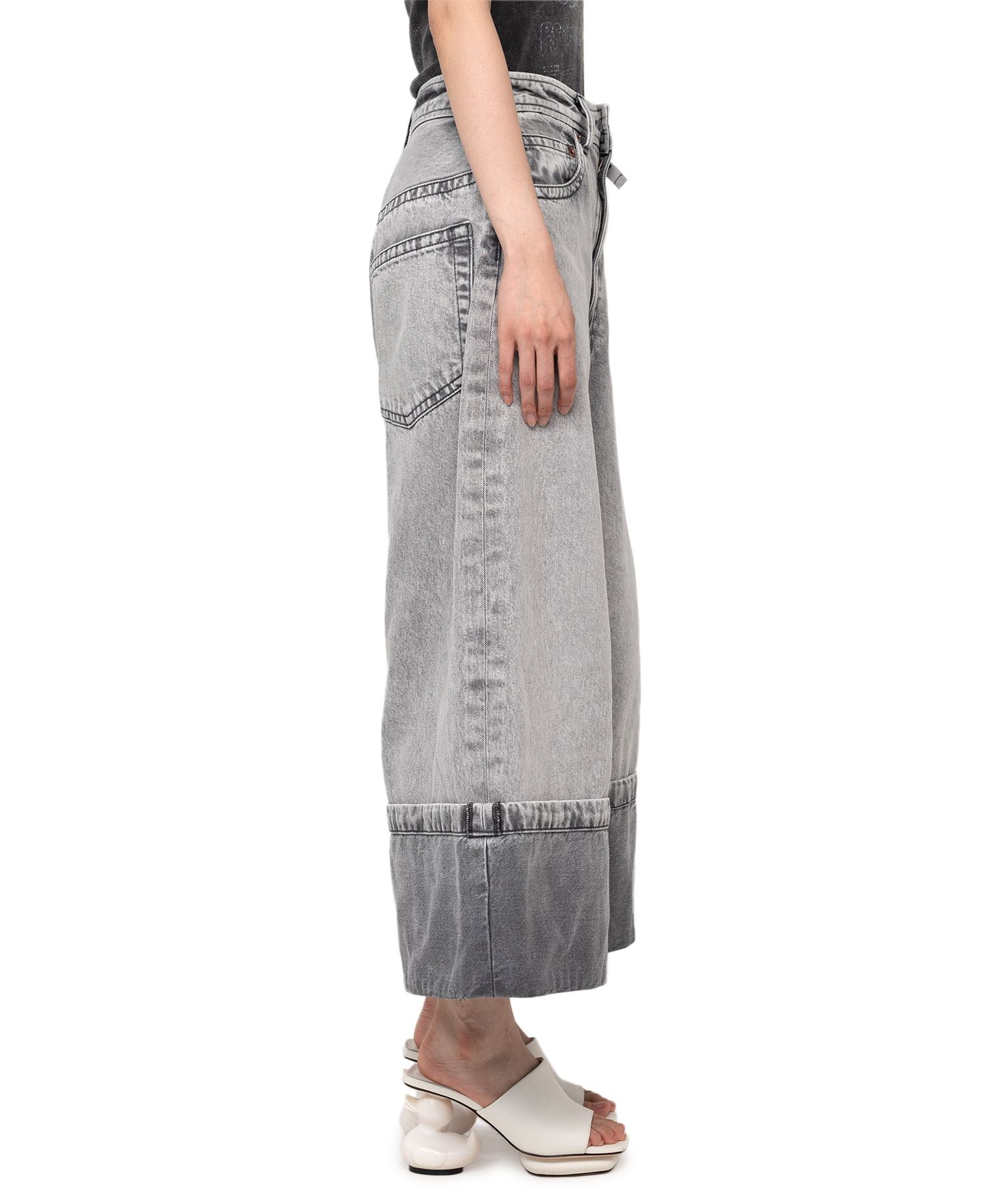 Rolled-up Denim Pants