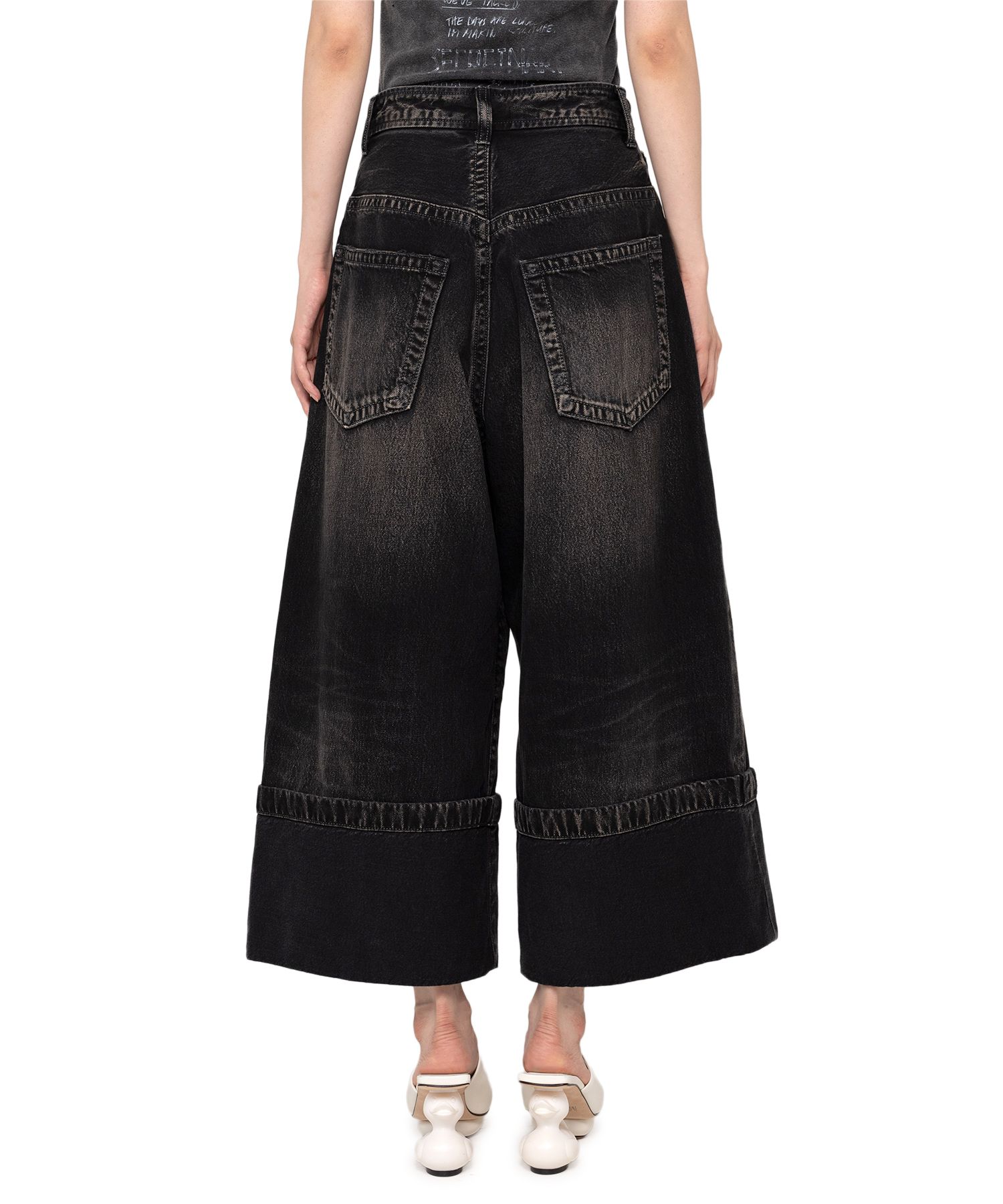 Rolled-up Denim Pants