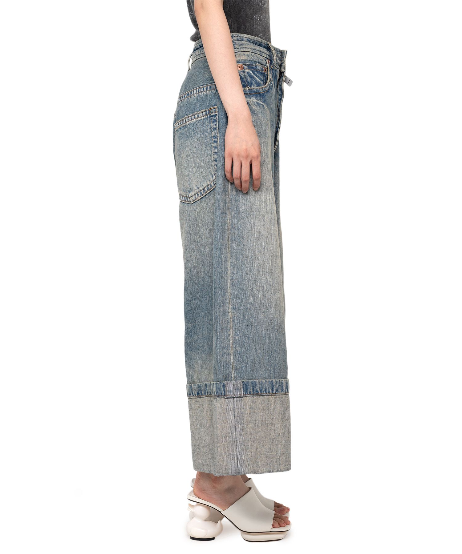 Rolled-up Denim Pants