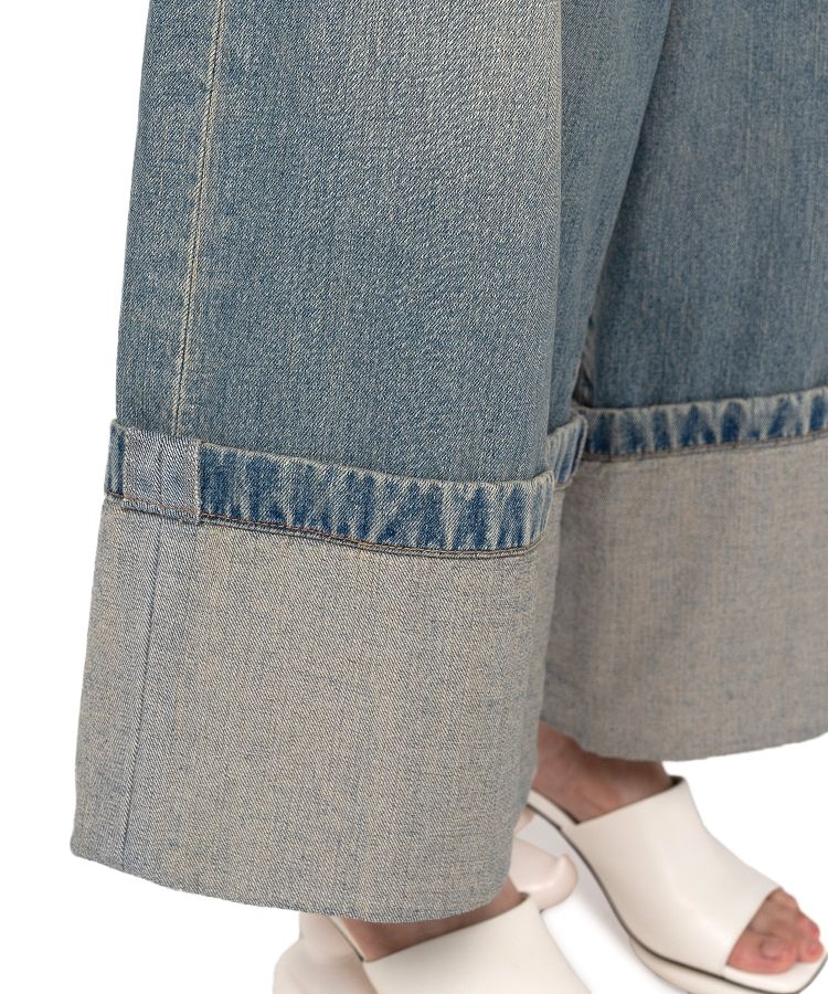 Rolled-up Denim Pants