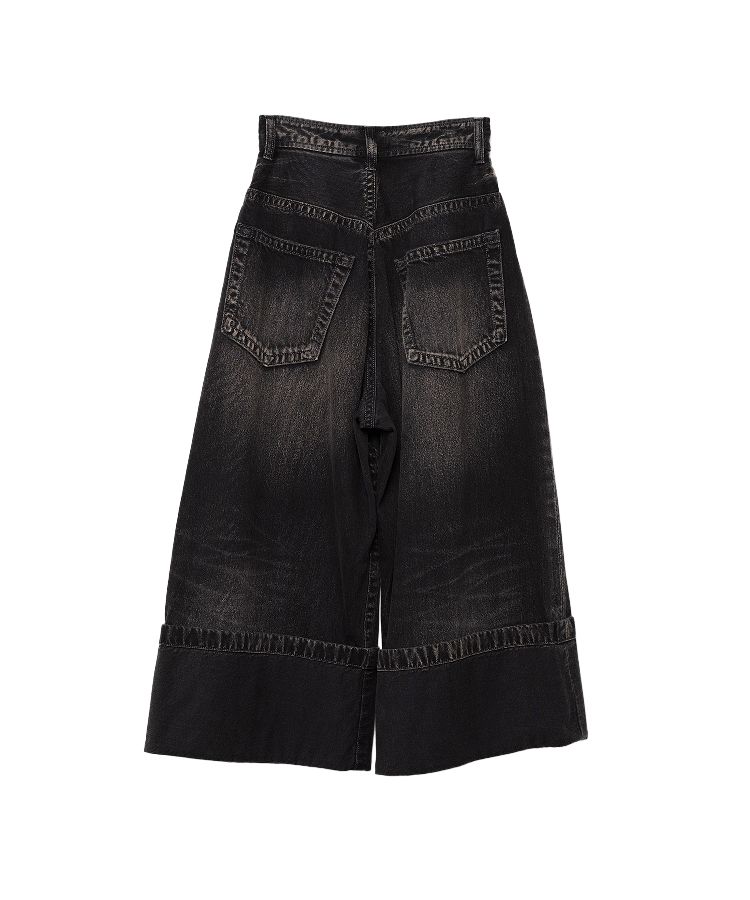 Rolled-up Denim Pants