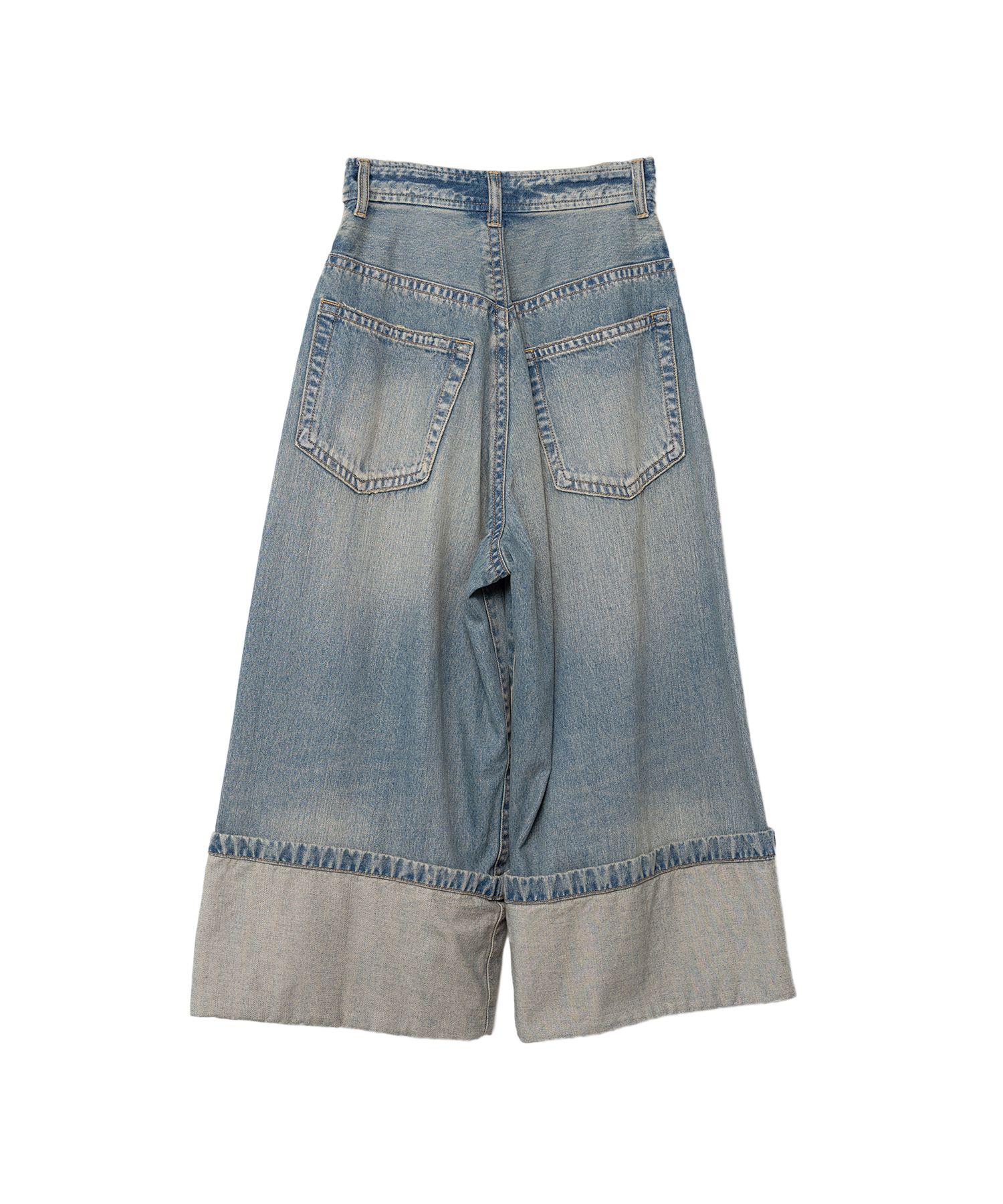 Rolled-up Denim Pants