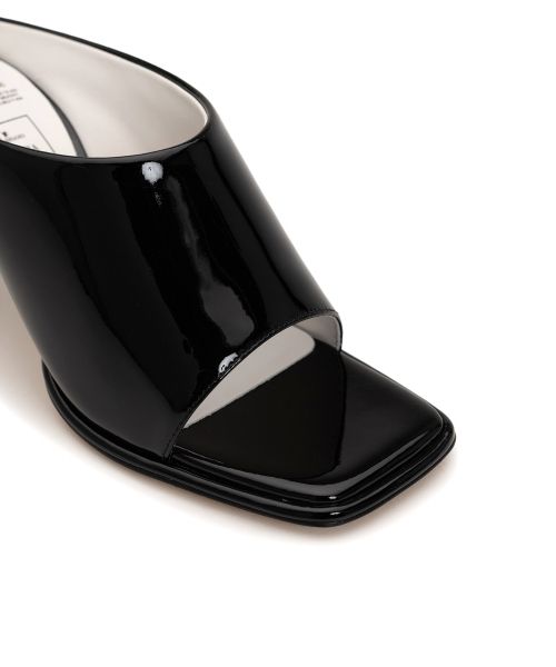 Soft Serve Heel Sandal