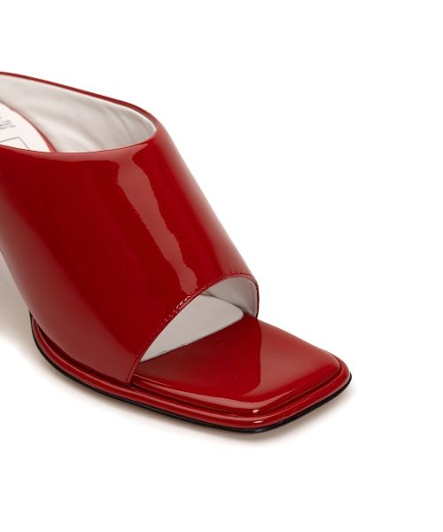 Soft Serve Heel Sandal